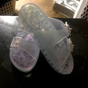 Little Girl’s Clear Slip on Sandals size 3